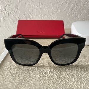 Fendi sunglasses